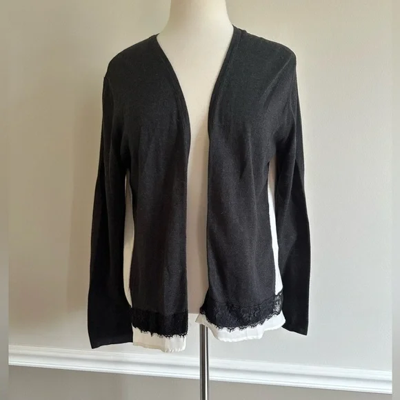 Chico’s CARDIGAN, Size 2, GUC - Picture 1 of 5